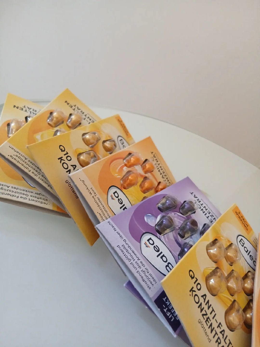 Capsules Vitamins